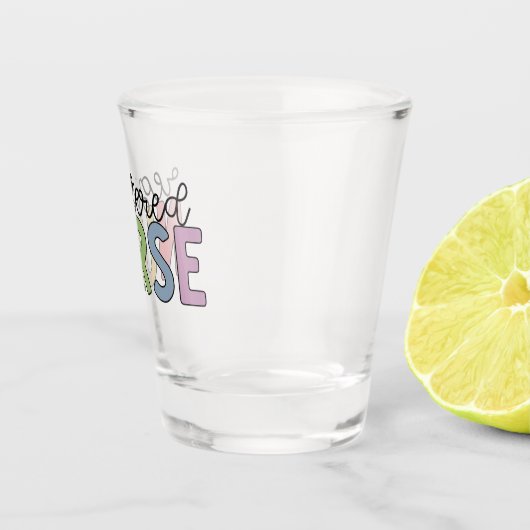 Geregistreerd zuster Rn. zurse Afstuderen Shot Glas (Rechts)