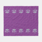 Geregistreerd zuster Silver Caduceus Roze Camoufla Fleece Deken (Voorkant (Horizontaal))