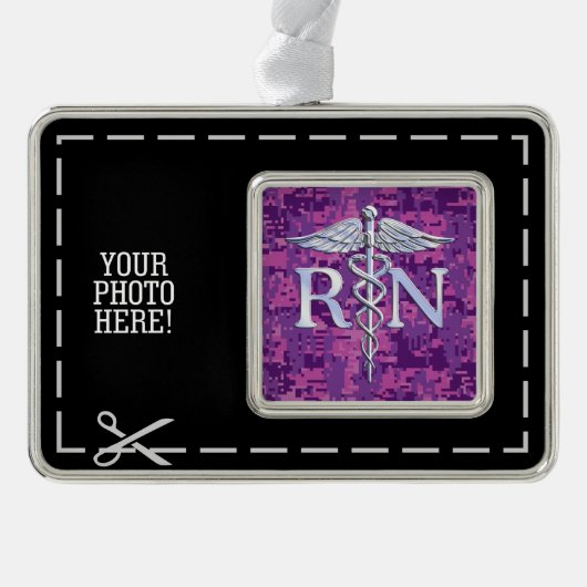 Geregistreerd zuster Silver Caduceus Roze Camoufla Verzilverd Omlijst Ornament (Voorkant)