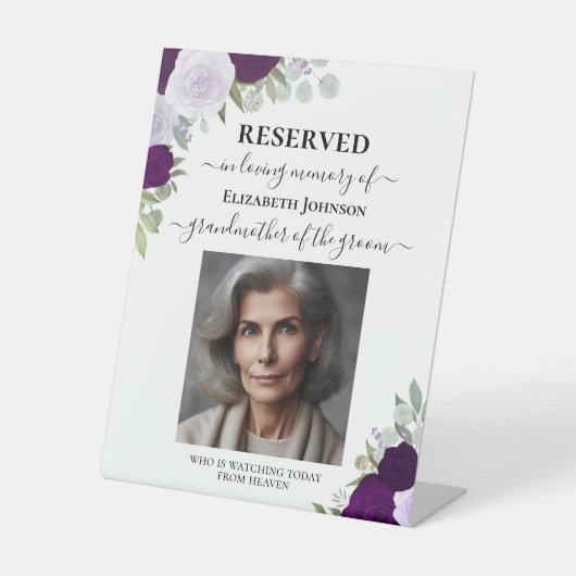 Gereserveerd in Loving Memory Paarse Rozen bruilof Reclamebord Met Voetstuk (Voorkant)