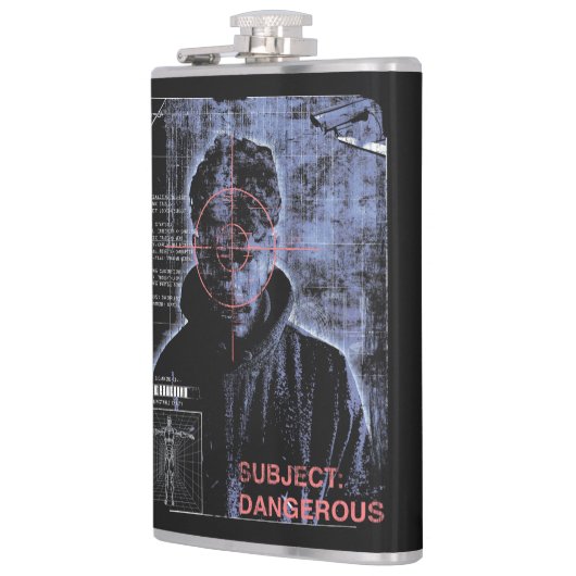 Gericht - Techno-Brutalist Streetwear Design Heupfles (Links)