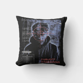 Gericht - Techno-Brutalist Streetwear Design Kussen