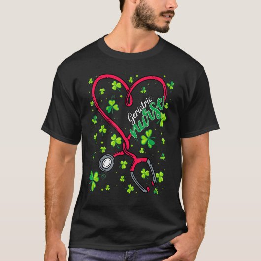 Geripediatrische verpleegsters St Patricks Day Lov T-shirt (Voorkant)