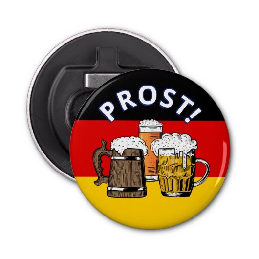 GERMAN FLAG Cartoon Three Beers PROST Button Flesopener (Voorkant)