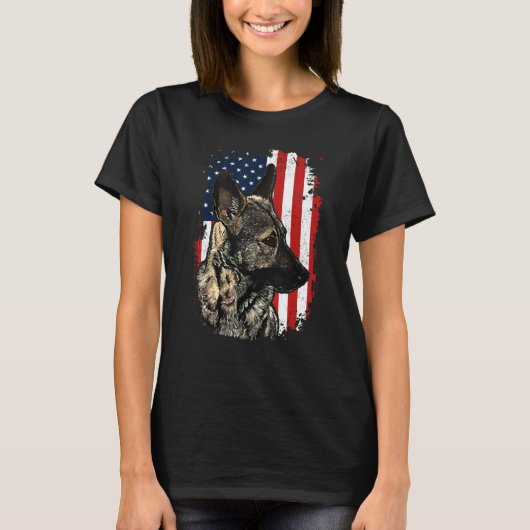 German Shepherd American Flag Patriotic Dog T-shirt (Voorkant)
