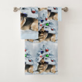 German Shepherd Christmas Bad Handdoek (Insitu)