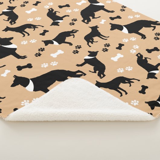 German Shepherd Dog Pattern Tan Sherpa Deken (3/4)