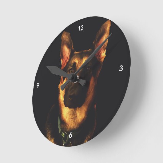 GERMAN SHEPHERD DOG RONDE KLOK (Hoek)