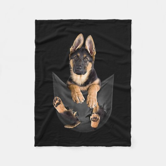 German Shepherd in Pocket T-Shirt Funny Dog Lover Fleece Deken (Voorkant)