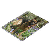 German Shepherd Laying Down Notitieboek (Linkerzijde)