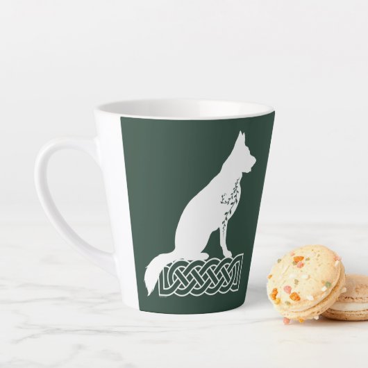German Shepherd Loki Sailor's Knot White Custom Latte Mok (In situ)
