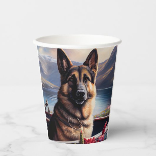 German Shepherd op een peddel: Een Schilderachtig  Papieren Bekers (Voorkant)