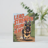 German Shepherd rent met kracht Briefkaart (Staand voorkant)