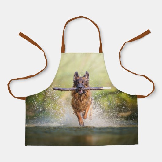 German Shepherd Running with Stick Schort (Voorkant)