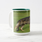 German Shepherd Sable Full Tweekleurige Koffiemok (Voorkant links)