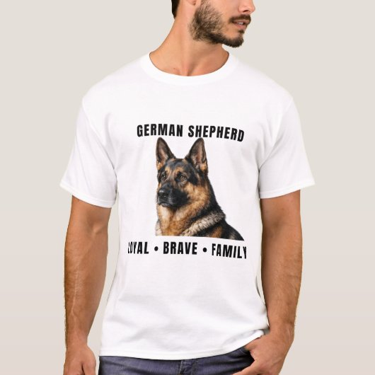 German Shepherd Shirt – Loyal Brave Family T-Shirt (Voorkant)