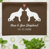 German Shepherd Silhouettes with Heart and Text Theedoek (Gevouwen)