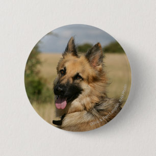 German Shepherd Sticking Tongue Ronde Button 5,7 Cm