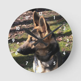 German Shepherd: Wall Clock Ronde Klok