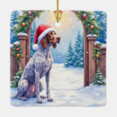 German Shorthaired Pointer Snowy Gate Santa Hat Keramisch Ornament (Achterkant)