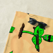 Germinator cyborg plant grappige cartoon strandlaken (In situ)