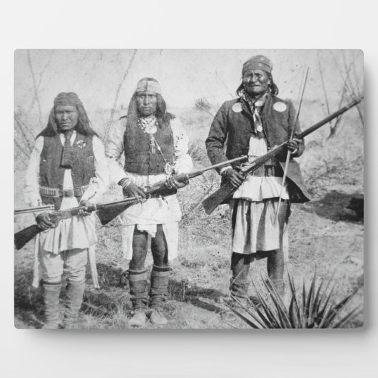 Geronimo en drie van zijn Apache-strijders, 1886 ( Fotoplaat (Voorkant)