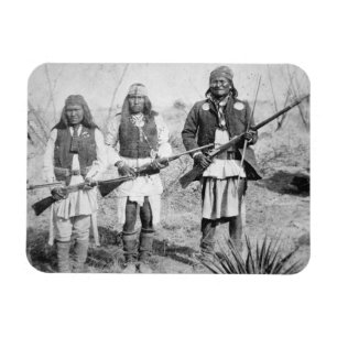 Geronimo en drie van zijn Apache-strijders, 1886 ( Magneet