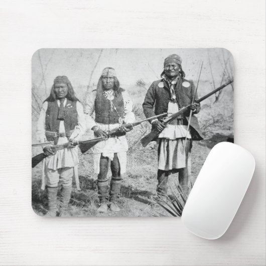 Geronimo en drie van zijn Apache-strijders, 1886 ( Muismat (Met muis)