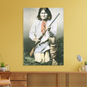 Geronimo (foto van kleur) canvas afdruk (Insitu (Woonkamer))