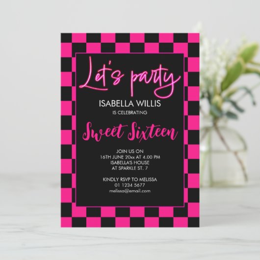 Geruit heet roze zwart retro Lets party Sweet 16 Kaart (Staand voorkant)