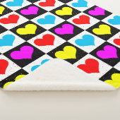 Geruit kleurrijk hartenpatroon sherpa deken (3/4)