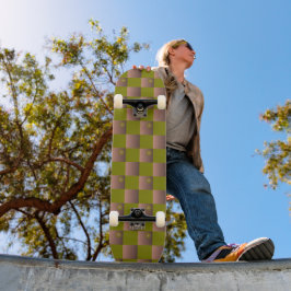 Geruit patroon in bruin en olijfgroen persoonlijk skateboard