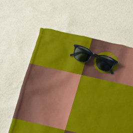 Geruit patroon in bruin en olijfgroen strandlaken