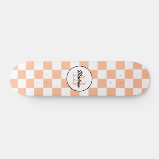 Geruit perzikkleurig wit geometrisch retro monogra persoonlijk skateboard (Horizontaal)