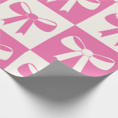 Geruite Coquette Girly Pink Bows Patroon Cadeaupapier (Hoek)