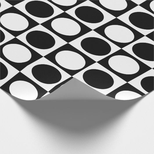 Geruite geometrische witte zwarte cirkel polka sti cadeaupapier (Hoek)
