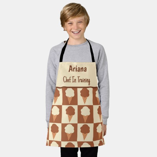 Geruite ijschef in opleiding  schort (Gedragen)