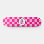Geruite licht roze geometrische retro monogram persoonlijk skateboard (Horizontaal)