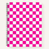 Geruite neon roze en wit notitieboek (Voorkant)