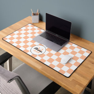 Geruite perzik witte geometrische retro monogram bureaumat