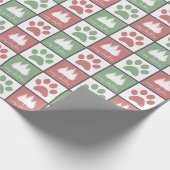 Geruite rode en groene poot print kerstboom cadeaupapier (Hoek)