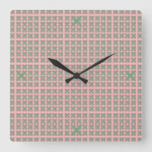 Geruite roze en groene vierkante wandklok