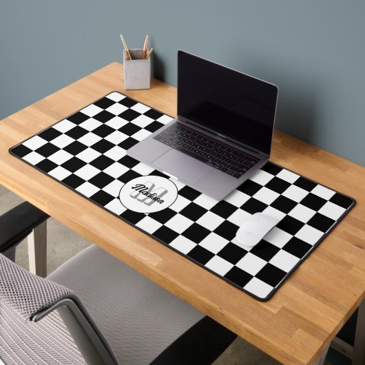 Geruite vakken Zwart en Wit retro monogram Bureaumat (Kantoor 2)