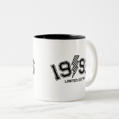 Geruite Verlichting Bolt Custom Geboortejaar Verja Tweekleurige Koffiemok (Voorkant rechts)