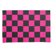 Geruite vierkanten heet roze zwart geometrische re kussensloop (Voorkant-Rechts)