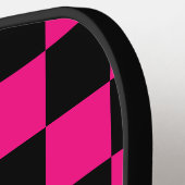 Geruite vierkanten heet roze zwart geometrische re pickleball paddle (Links Detail)