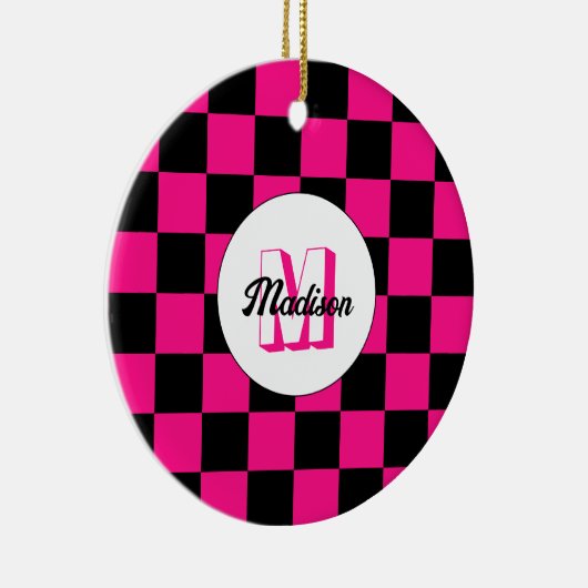 Geruite vierkanten heet roze zwart retro Monogram Keramisch Ornament (Rechts)