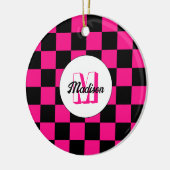 Geruite vierkanten heet roze zwart retro Monogram Keramisch Ornament (Links)
