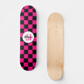 Geruite vierkanten heet roze zwart retro Monogram Persoonlijk Skateboard (Voorkant)