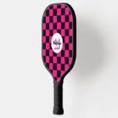 Geruite vierkanten heet roze zwart retro Monogram Pickleball Paddle (Links)